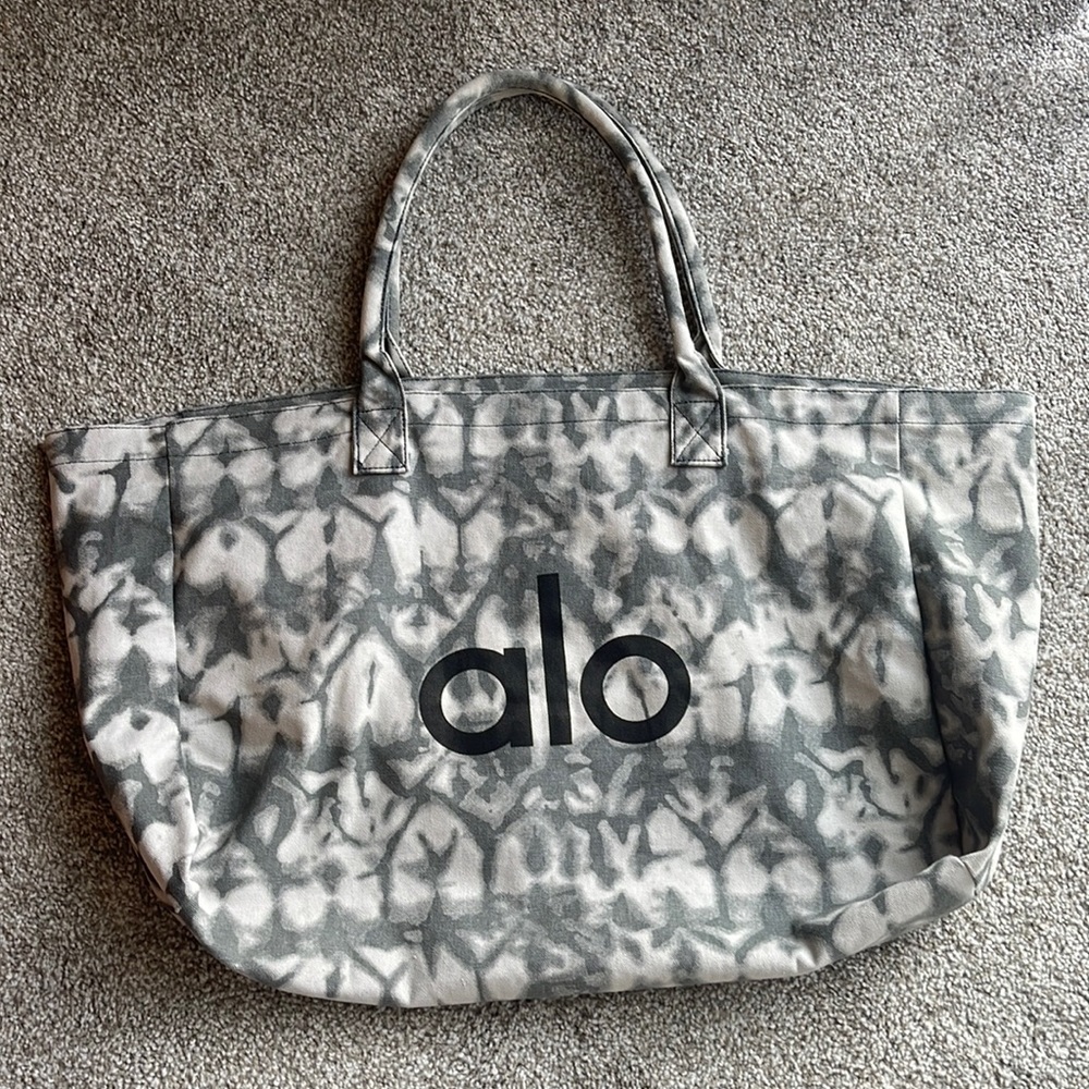 Tie Dye Alo Shopping Tote